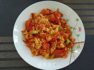 Tomato Scrambled Eggs recipe