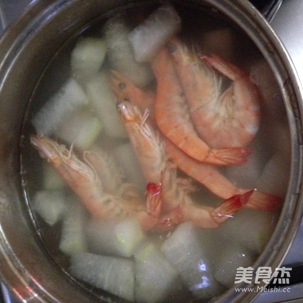 Shrimp, Clams, Winter Melon Soup recipe