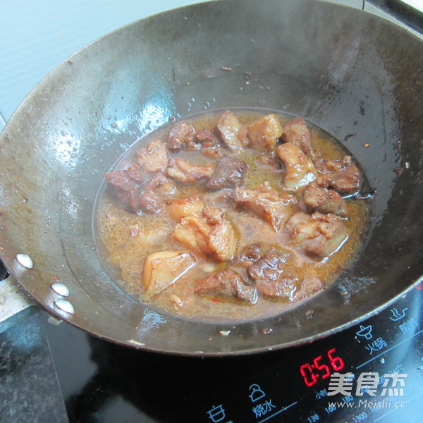 Braised Pork with Celery recipe