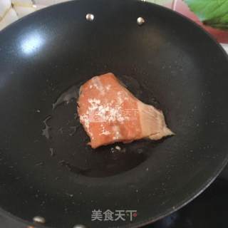 Fried Tofu with Salmon Bone recipe