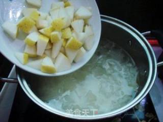 Snow Pear Porridge with Tremella recipe
