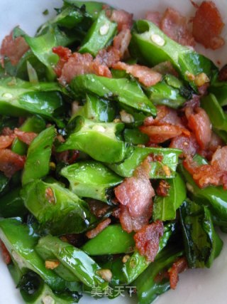 Four Carob Beans with Bacon recipe