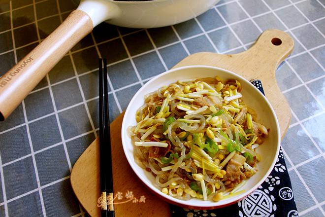 Soy Bean Sprouts Fried Garlic Yellow recipe