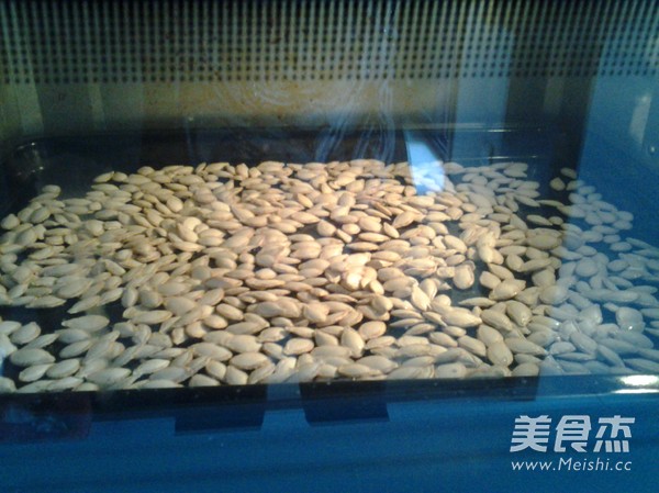 Roasted Pumpkin Seeds recipe