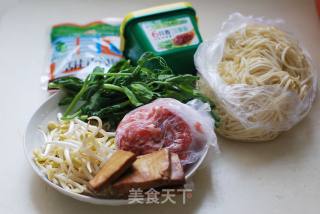 Family’s Favorite [jianjiang Noodles] recipe