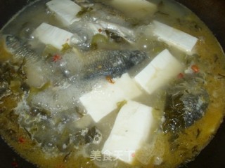 Carp with Tofu and Sauerkraut recipe