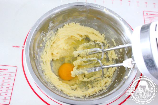 Cranberry Pound Cake recipe