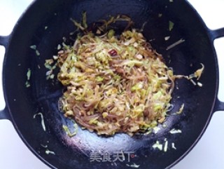 Stir-fried Vermicelli with Cabbage recipe