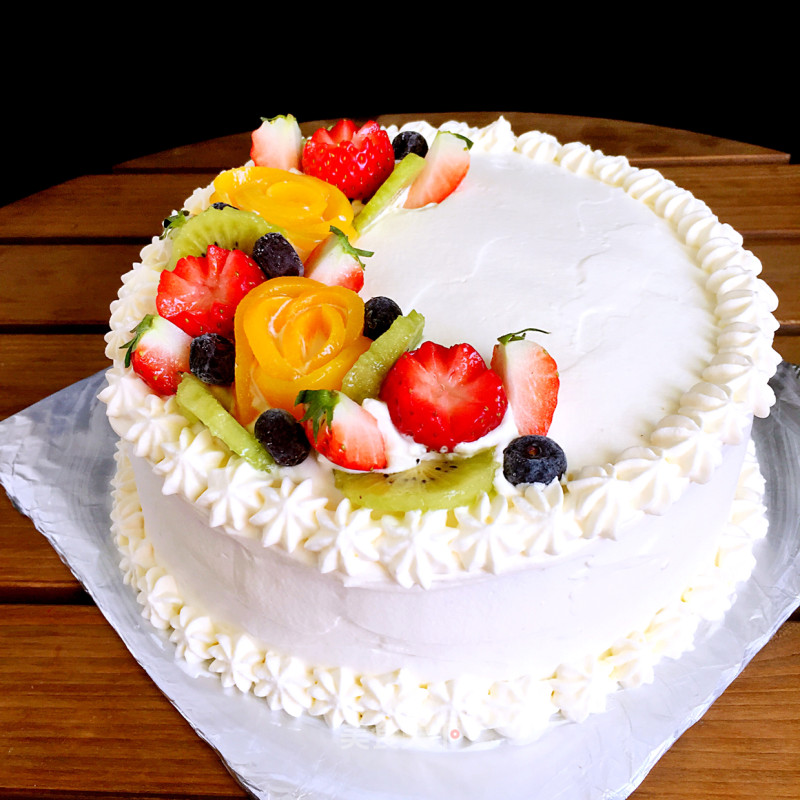 Cream Fruit Cake