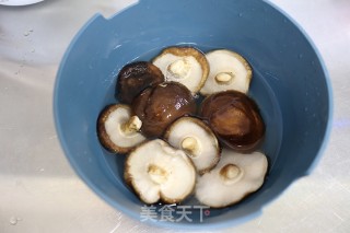 Egg, Shiitake, Rape Dumplings recipe