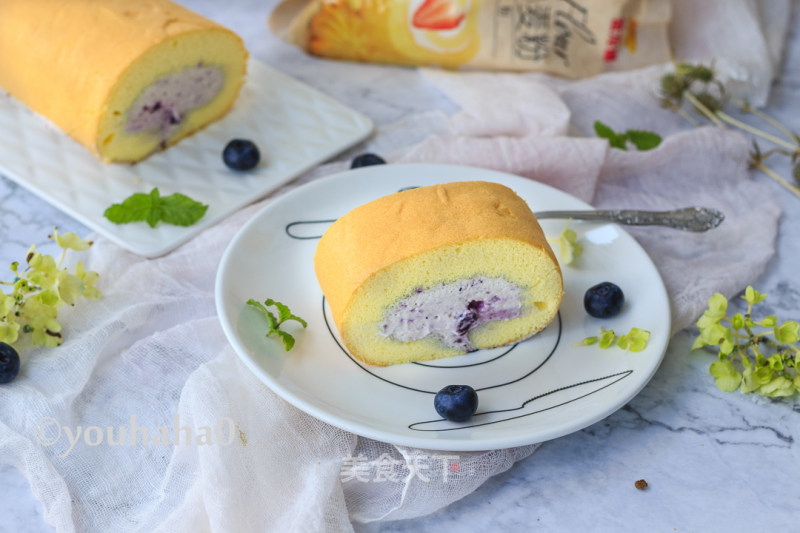 Blueberry Cake Roll recipe