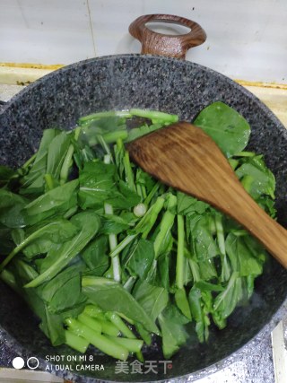 Stir-fried Choy Sum with Garlic recipe