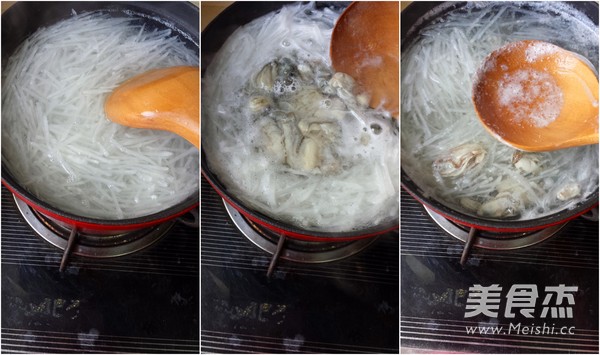 Oyster Radish Vermicelli Soup recipe