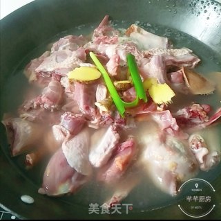 Corn Bamboo Shoots Cuttlefish Lao Duck Soup recipe