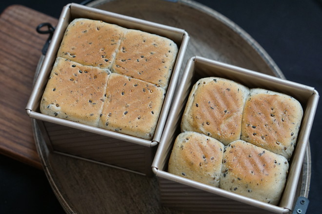 Low-sugar Version of Black Sesame Toast recipe