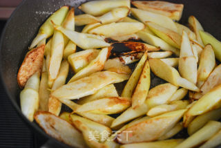 A Good Food Therapy Product for Invigorating The Body, Eliminating Annoyance, Hangover, Weight Loss and Beauty—oil-stewed Rice Noodles recipe