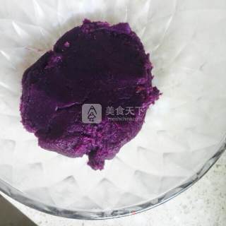 Purple Sweet Potato Crystal Dumplings recipe