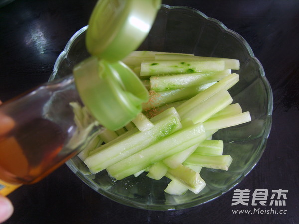 Cucumber Strips with Egg Yolk recipe