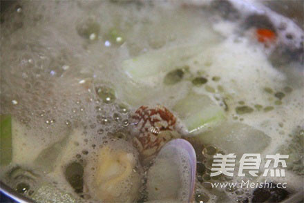 Winter Melon and Clam Soup recipe