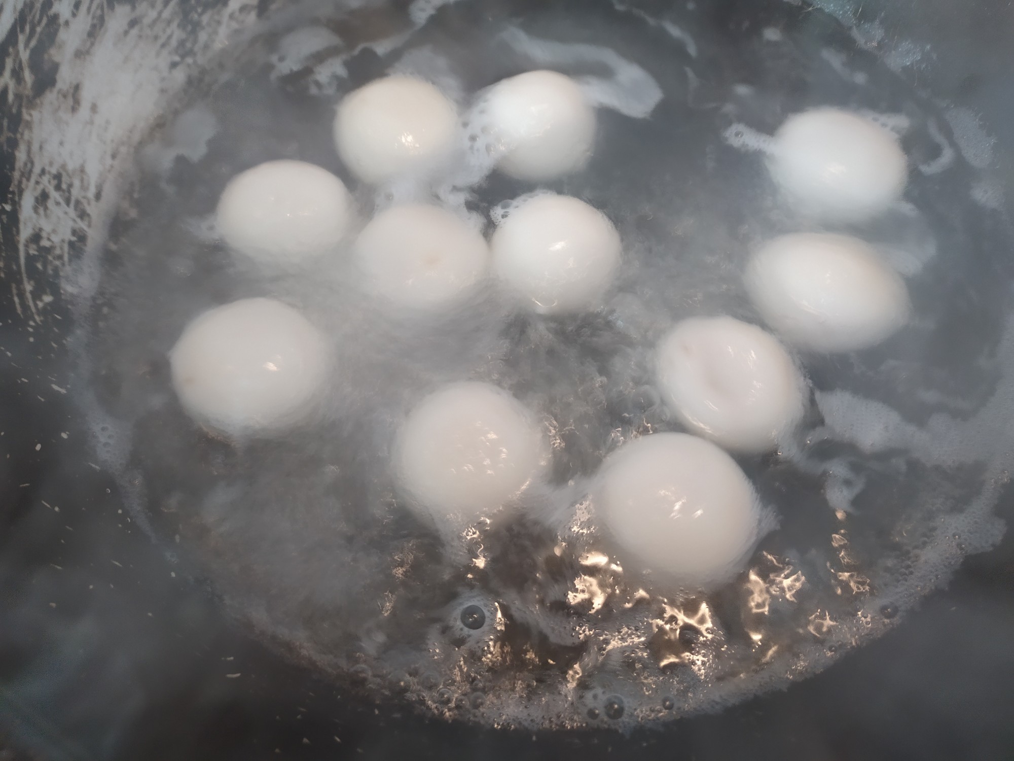 Tangyuan with White Sugar and Sesame Filling recipe