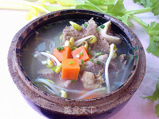 Soybean Sprouts Big Bone Soup recipe