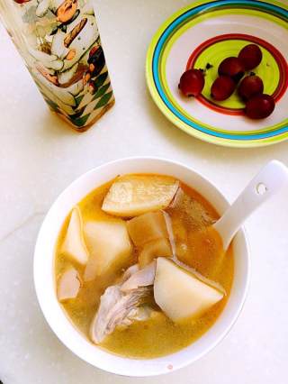 White Radish Hoof Soup recipe