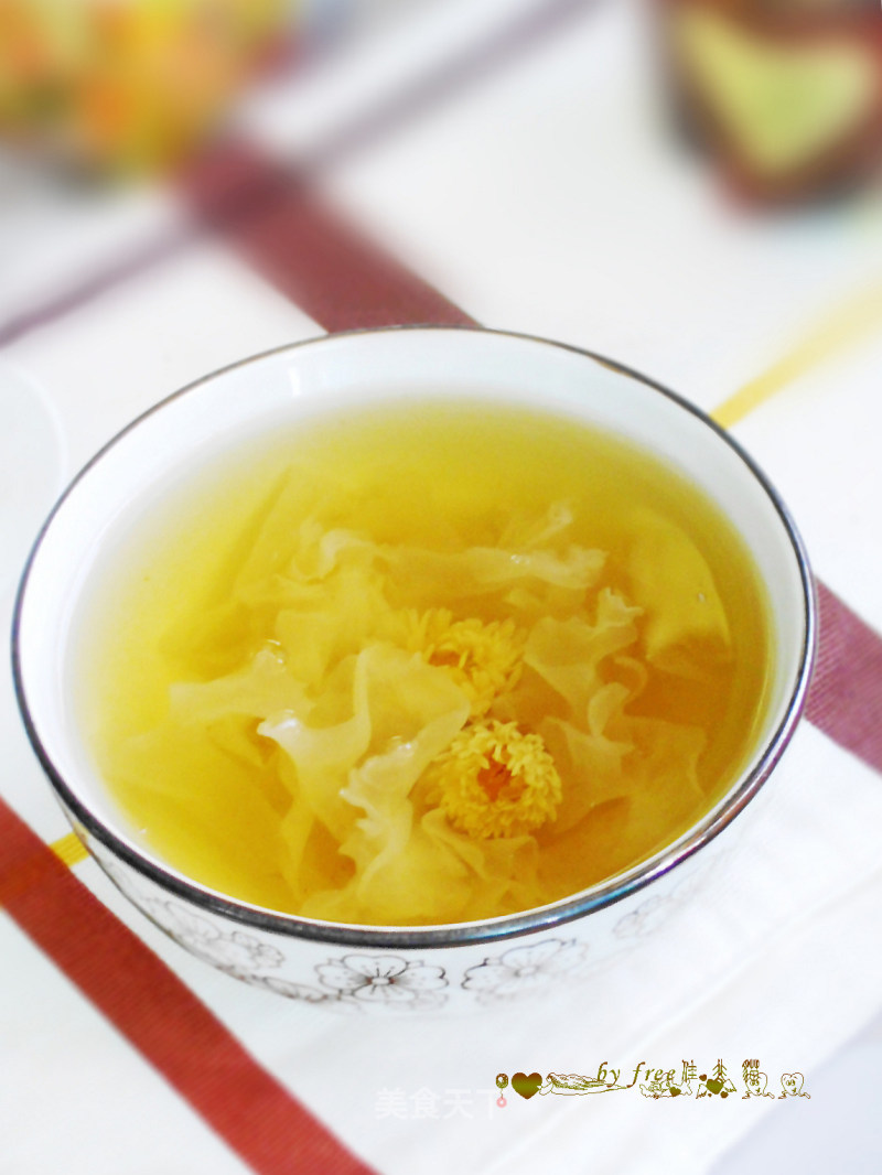 Tremella Chrysanthemum Syrup recipe