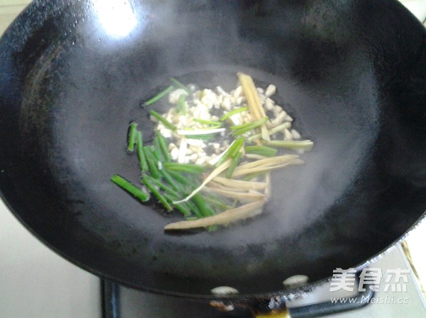 Whitebait with Pickled Cabbage recipe