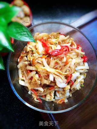 Stir-fried Noodles with Baby Vegetables recipe