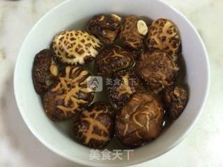 Three Pepper Chicken Mushrooms (alias: Fried Chicken is Delicious) recipe