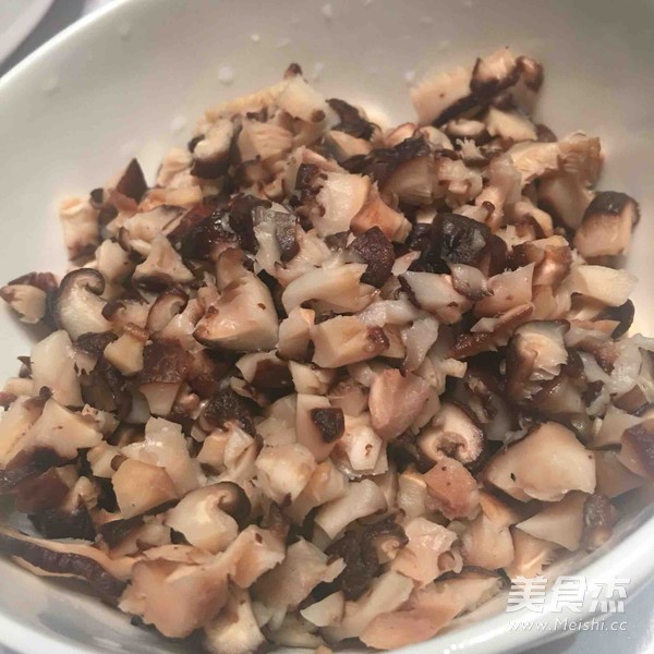 Winter Bamboo Shoots, Mushrooms and Pork Glutinous Rice Balls recipe