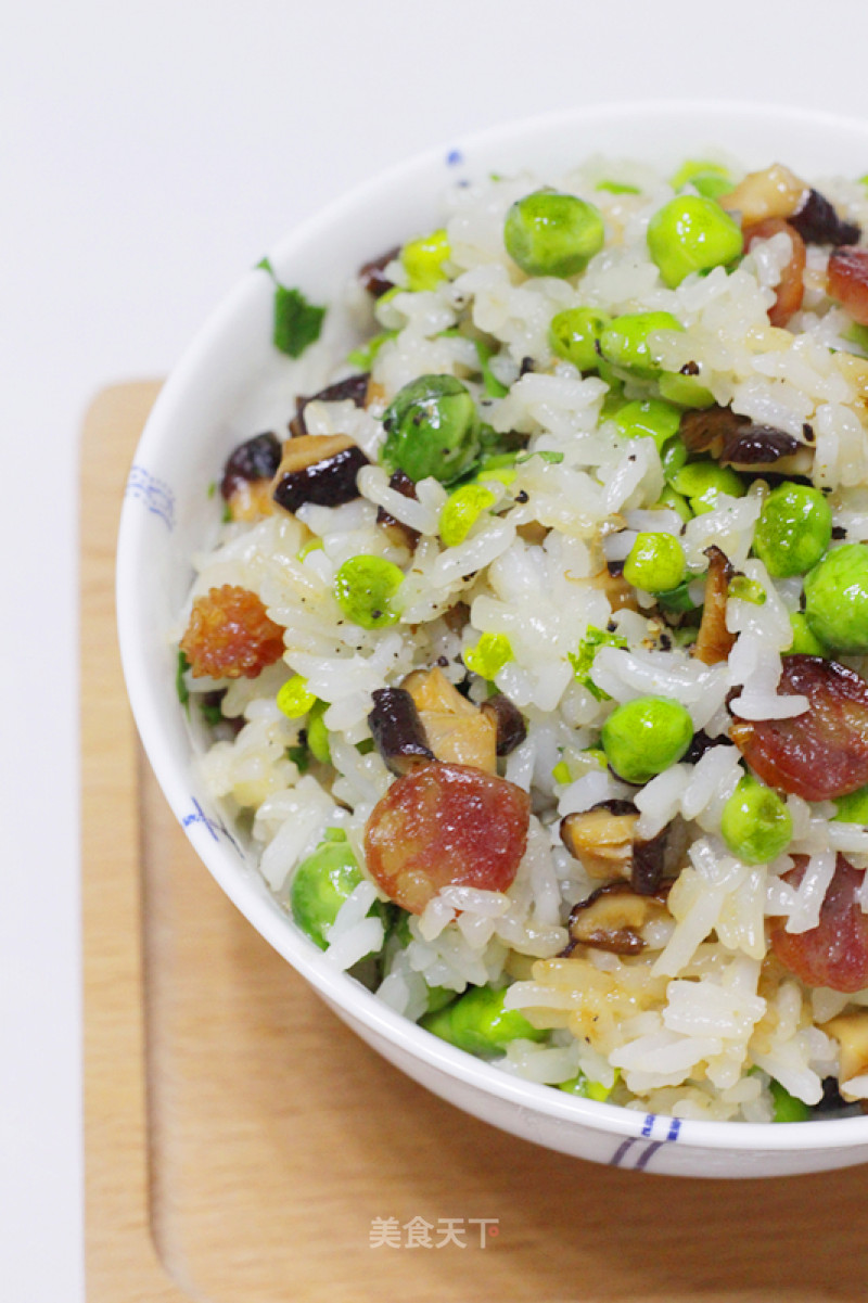 Mushroom Bowl with Bean Sausage and Sticky Rice