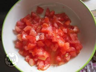 Pasta with Tomato and Onion Stew recipe