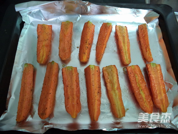 Roasted Carrots with Black Pepper recipe