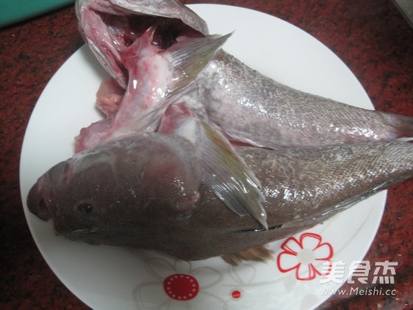 Big Head Sea Fish in Ginseng Soup recipe