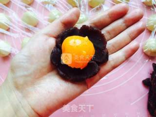 Egg Yolk Crisp recipe