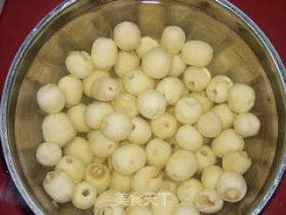 Lotus Seed Yam and Tremella Soup recipe