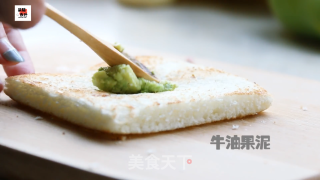 Quick Breakfast-avocado and Bacon Sandwich recipe