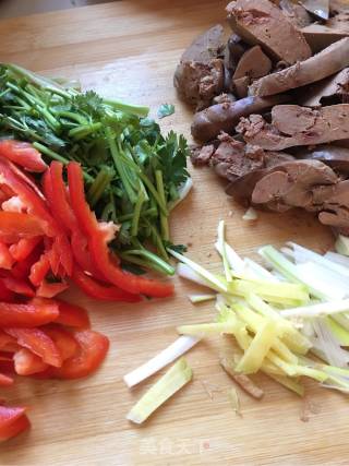 Stir-fried Chicken Liver with Bell Peppers recipe