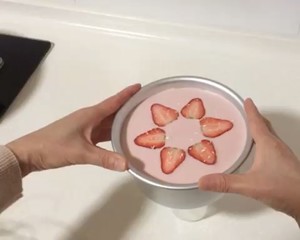 6 Inch Strawberry Mousse Cake recipe