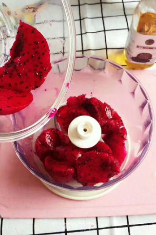 Dragon Fruit Egg Yolk Cake recipe