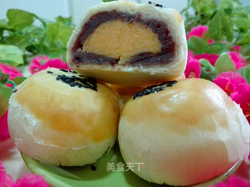 Red Bean Paste Egg Yolk Crisp recipe