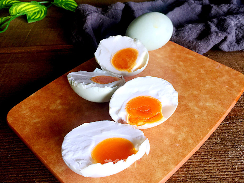 Homemade Salted Duck Eggs recipe