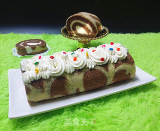 Cocoa Flower Cream Cake Roll recipe