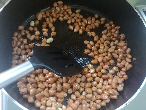 Deep-fried Peanuts, Crispy and Delicious, Will Not Regain Moisture in Three Days recipe