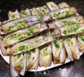 Steamed Shengzi Huang with Ginger, Scallion and Garlic recipe