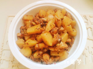 Stewed Potatoes with Chicken Wings recipe