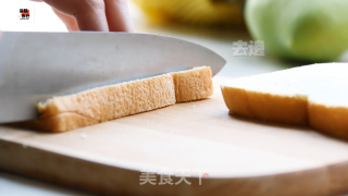 Quick Breakfast-avocado and Bacon Sandwich recipe