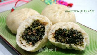 Amaranth and Pork Buns recipe