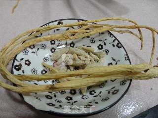 Dragon Bone Corn Ophiopogon Codonopsis Soup recipe